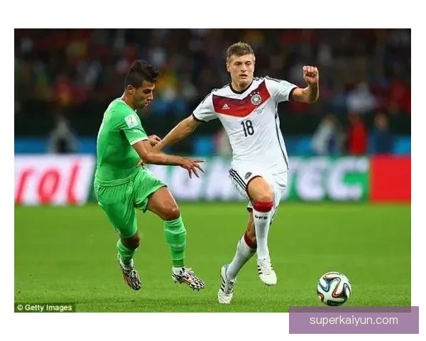 恰尔汗奥卢技术细节分析：发挥稳定的传控能力与战术价值解析